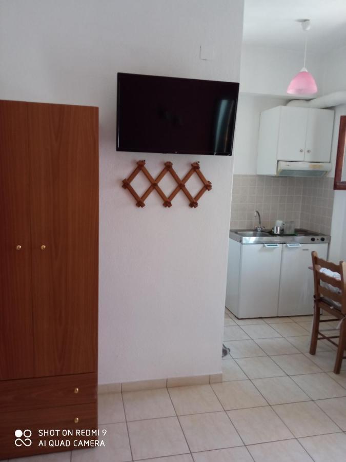 Maravelias Rooms Tríkeri Exterior foto