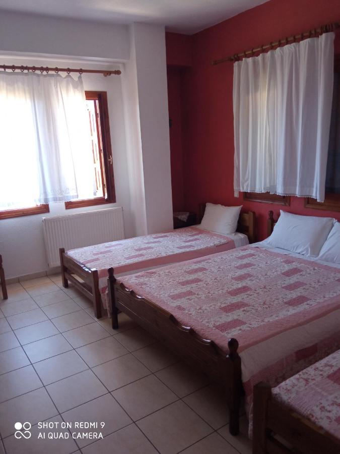 Maravelias Rooms Tríkeri Exterior foto